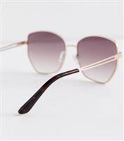 Gold Curved Frame Sunglasses New Look