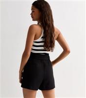 Women's Petite Black Tie Waist Shorts New Look