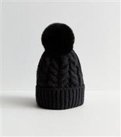 Black Faux-Fur Pom Pom Bobble Hat New Look