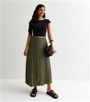 Women's Khaki Crinkle Pleated Midi Skirt New Look