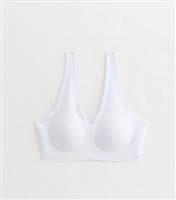 Women's White Comfort Smooth Bonded Crop Top Bra New Look