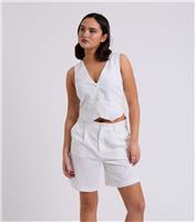 Women's White Linen-Blend Cropped Waistcoat Urban Bliss New Look