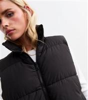 Women's Petite Black Puffer Crop Gilet New Look