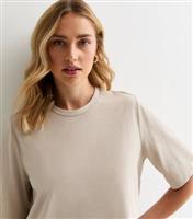 Women's Stone Cropped Cotton T-Shirt ONLY New Look