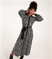 Women's Multicoloured Belted Smudge Print Midi Dress Blue Vanilla New Look
