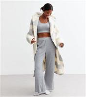 Women's Grey Borg Heart Print Dressing Gown New Look