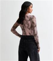 Women's Petite Pink Abstract Mesh Long Sleeve Bodysuit New Look