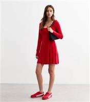 Women's Red Seam Front Scoop Neck Mini Skater Dress New Look