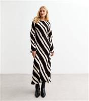 Women's Black Diagonal Stripe Print Maxi Dress New Look
