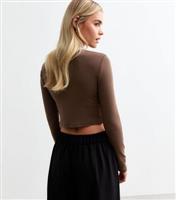 Women's Petite Brown Cropped Long Sleeve Top New Look