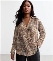 Women's Plus Size Brown Leopard Print Crepe Shirt Curves New Look