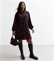 Women's Plus Size Burgundy Squiggle Print Mini Shirt Dress Curves New Look