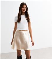 Women's Cream Crinkled Satin Mini Skirt New Look