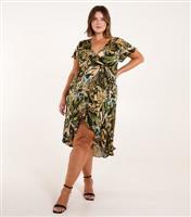 Women's Plus Size Green Angel Sleeve Dress Curves Blue Vanilla New Look