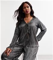 Women's Plus Size Grey Metallic Plisse Pleat Tie Up Top Curves New Look