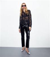 Women's Black Scalloped Hem Lace Shirt New Look