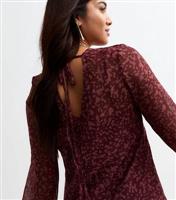 Women's Petite Red Patterned Crepe Midi Dress New Look