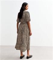 Women's Brown Abstract Print Crinkled Midi Dress New Look