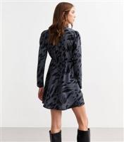 Women's Blue Blur Print Mini Dress New Look