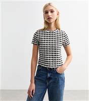 Women's Black Checked Boucl Top New Look
