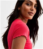 Women's Red Ribbed Lettuce Trim T-Shirt New Look