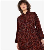 Women's Curve Texture Brushstroke Print Shirt Dress Apricot New Look