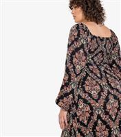 Women's Plus Size Black Diamond Paisley Print Dress Curves Apricot New Look