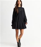 Women's Black Lace Insert Mini Dress New Look