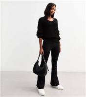 Women's Black V Neck Chunky Knit Jumper Gini London New Look