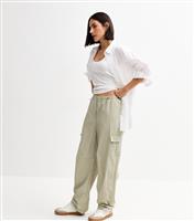 Women's Light Green Crinkle Texture Shell Cargo Trousers New Look