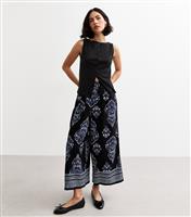 Women's Black Abstract Print Cropped Trousers New Look