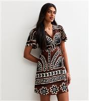 Women's Brown Palm Print Flutter Sleeve Mini Dress New Look