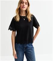 Women's Black Cutwork Trim T-Shirt New Look