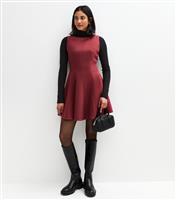 Women's Burgundy Crepe Shift Mini Dress New Look