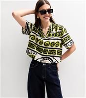 Women's White Pattern Print Cropped Shirt New Look