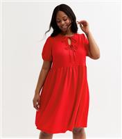 Women's Plus Size Red Crinkled Texture Tie Front Mini Dress Curves New Look