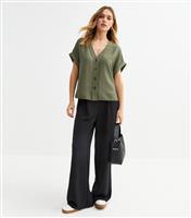 Women's Black Pleated Front Wide Leg Trousers New Look