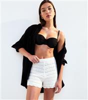 Women's White Crochet Scalloped Edge Shorts New Look
