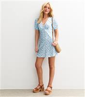 Women's Blue Strawberry Gingham Print Satin Mini Dress New Look