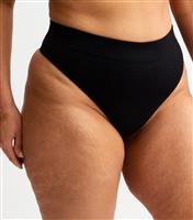 Women's Plus Size Black Ribbed Seamless Thong Curves New Look