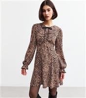 Women's Brown Leopard Print Ruched Mini Dress New Look