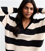 Women's White Monochrome Stripe Oversized Jumper Gini London New Look