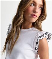 Women's White Contrast Frill Trim Vest Top New Look