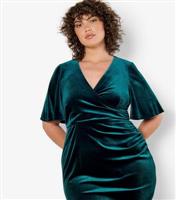 Women's Plus Size Dark Green Velvet Wrap Midi Dress Curves Apricot New Look