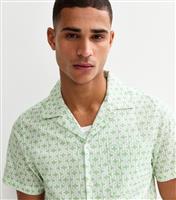 Men's Green Chain Print Regular Short Sleeve Shirt New Look
