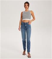 Women's Blue Mom Jeans Urban Bliss New Look