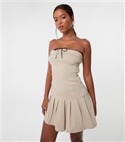Women's Stone Bandeau Pleated Dress Pink Vanilla New Look