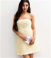 Women's Off White Three Dimensional Flower Bandeau Mini Dress New Look