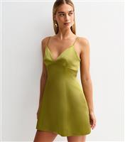 Women's Green Satin V-Neck Cami Mini Dress New Look