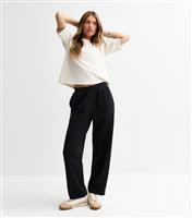 Women's Black Wide Barrel Leg Joggers New Look